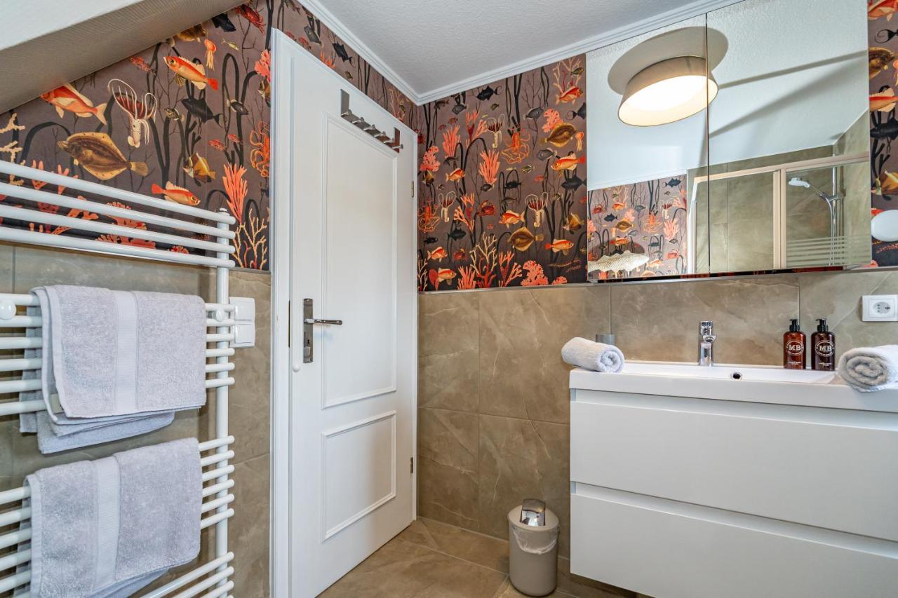 Gemuetliche Wohnung Unter Reet Mit Pool Und Sauna In Keitum Bagian luar foto